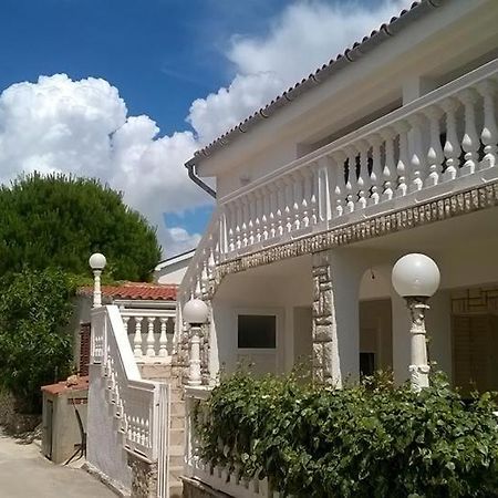 Apartmani Prpic Vir Exterior photo
